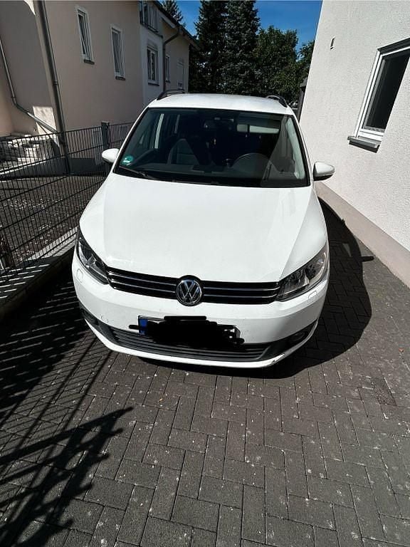 Gebraucht VW Touran 110 PS (80 kW) 2014 Weiß Van / Kleinbus