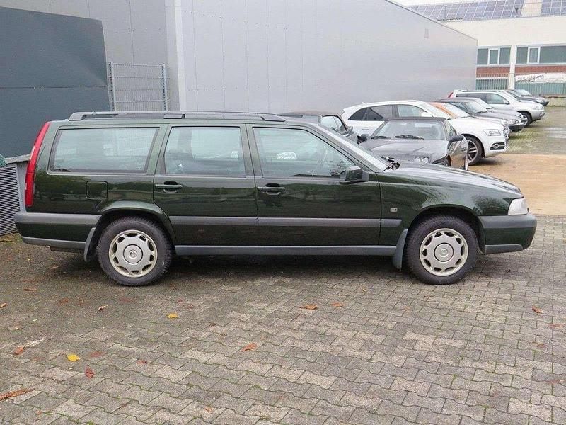 Gebraucht Volvo V70 193 PS (141 kW) 1998 Grün Kombi