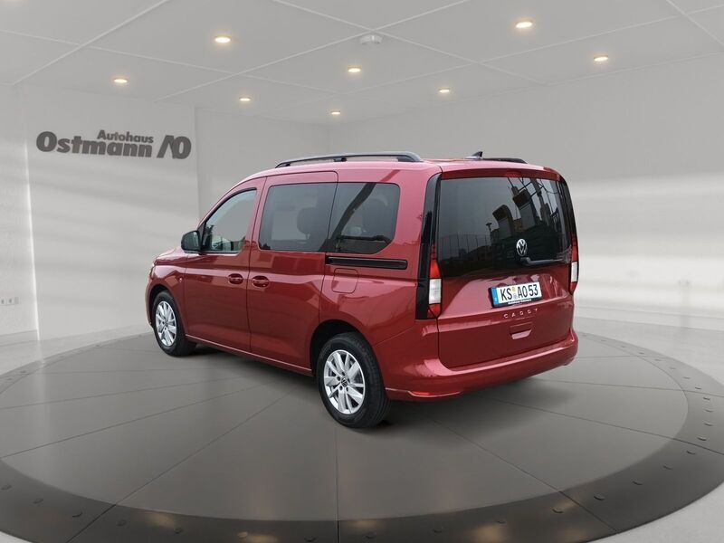 Gebraucht VW Caddy Life 116 PS (85 kW) 2024 Fortanarot metallic Van / Kleinbus