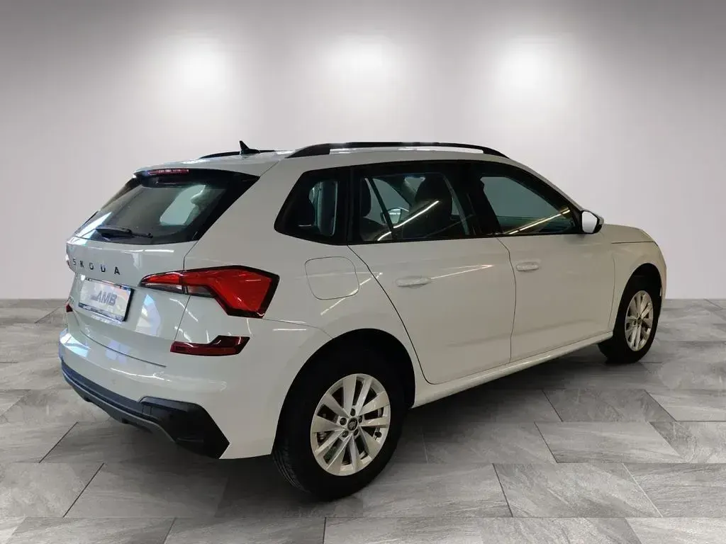 Gebraucht Skoda Kamiq Selection 95 PS (69 kW) 2025 Weiß SUV