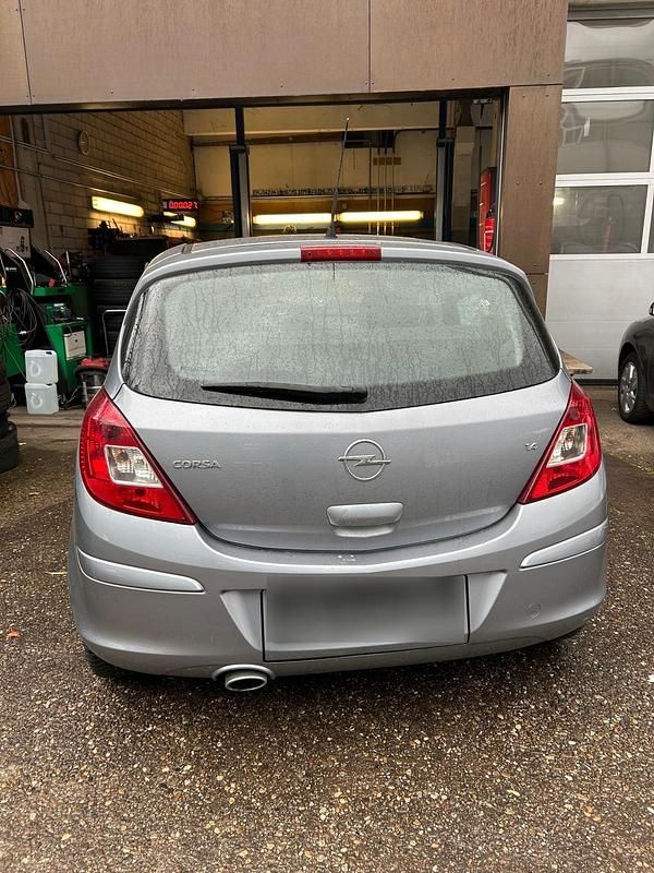 Gebraucht Opel Corsa 90 PS (66 kW) 2007 Kleinwagen