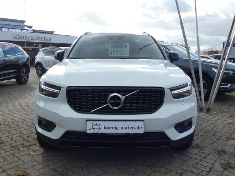 Gebraucht Volvo XC40 R-Design 192 PS (141 kW) 2021 Crystal white pearl (weiß) SUV