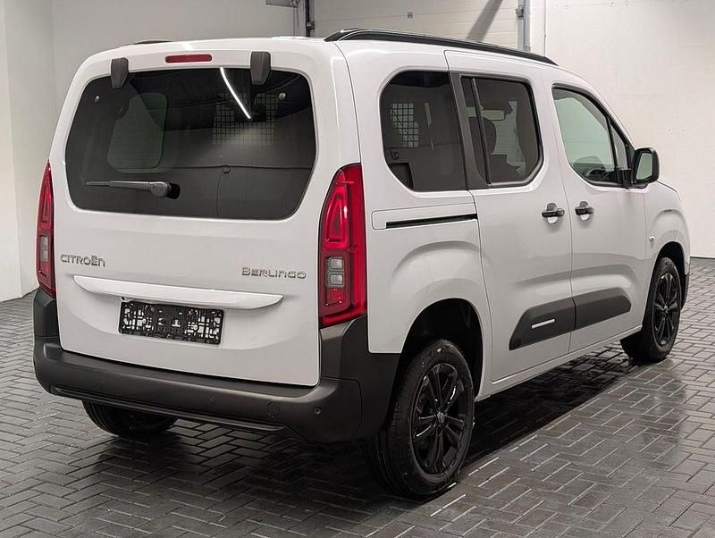 Neu Citroën Berlingo 131 PS (96 kW) 2025 Eisweiss Van / Kleinbus