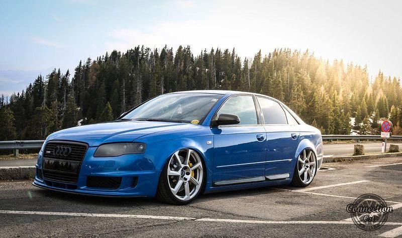 Gebraucht Audi A4 Ambiente 220 PS (161 kW) 2007 Blau Limousine