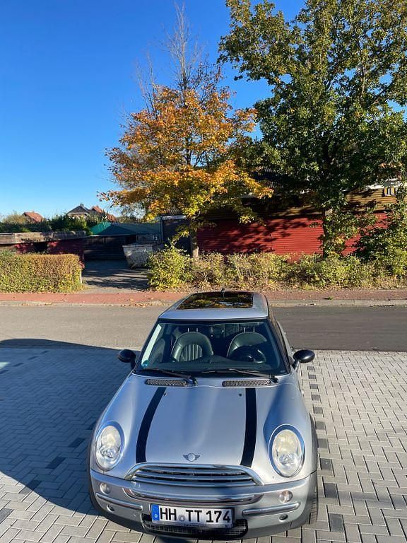 Silber Gebraucht 2006 Mini One D Kleinwagen | 4.900 € (Teuer) - Bild 1/4