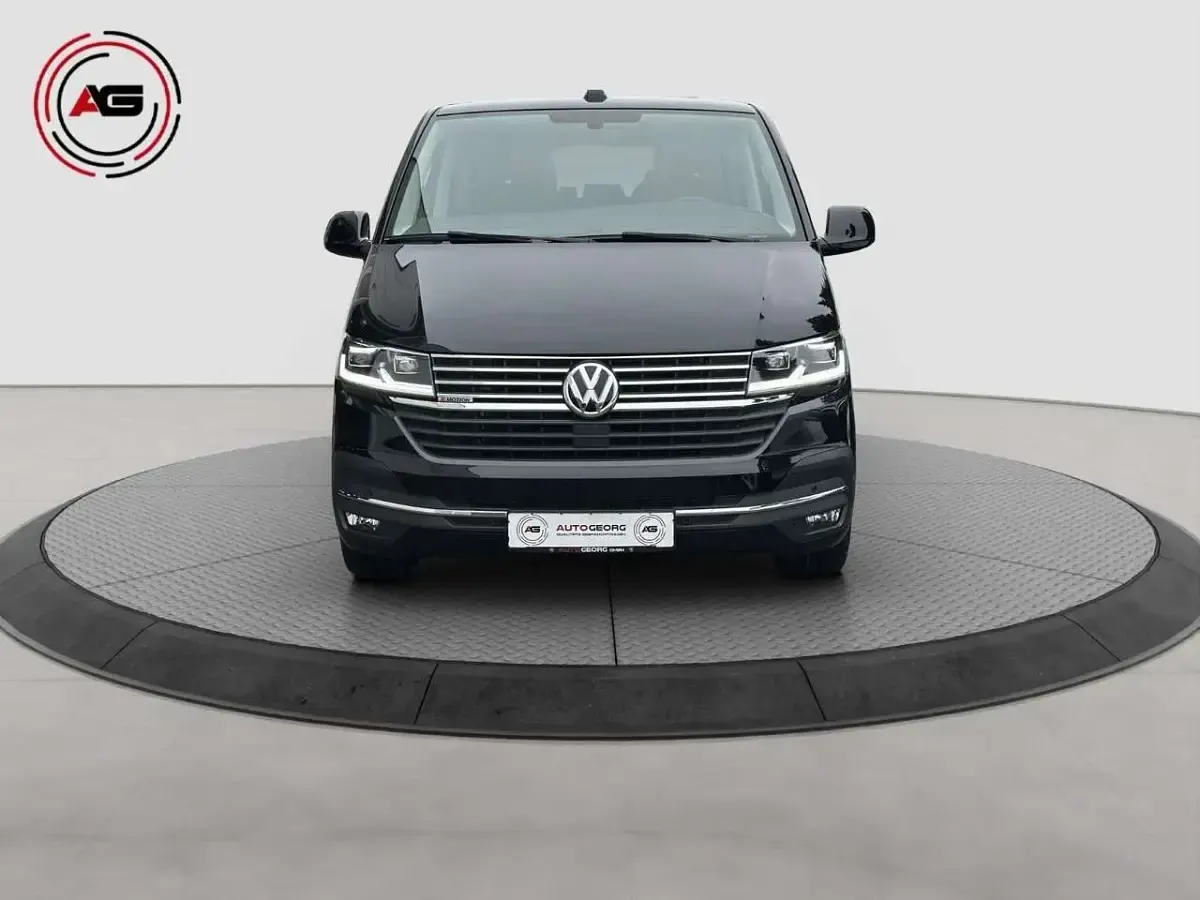 Gebraucht VW T6.1 204 PS (150 kW) 2023 Schwarz Van