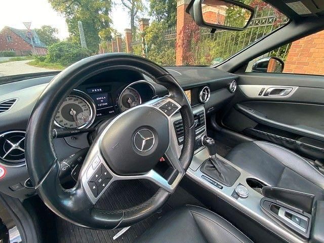 Gebraucht Mercedes SLK200 184 PS (135 kW) 2011 Schwarz Cabrio