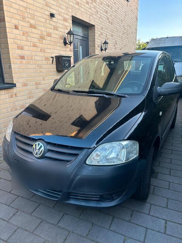 Schwarz Gebraucht 2006 VW Fox Kleinwagen | 1.890 € (Fairer Preis) - Bild 1/4