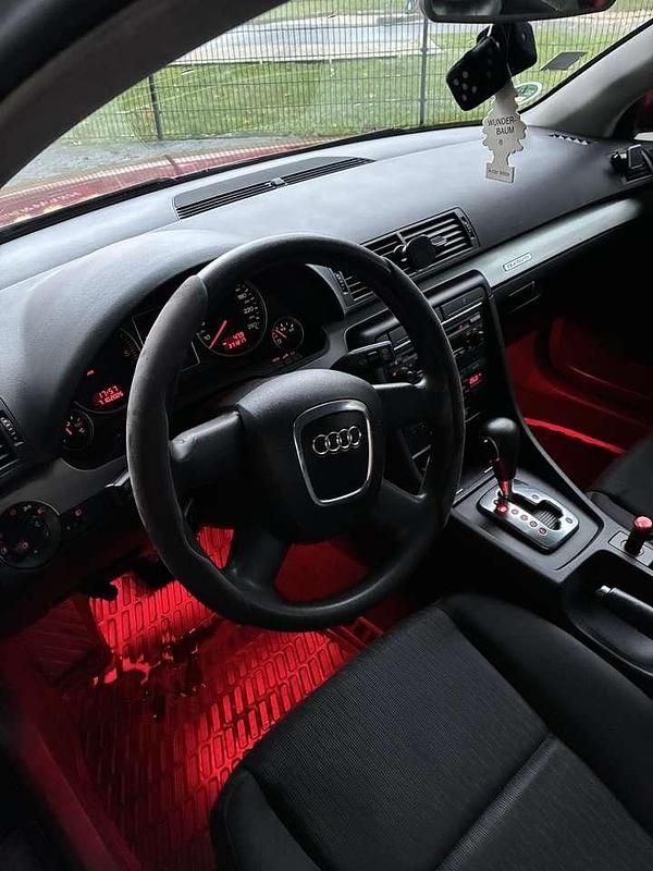 Gebraucht Audi A4 Allroad Ambiente 224 PS (164 kW) 2007 Rot Kombi