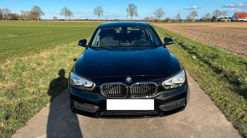 Gebraucht BMW 116 109 PS (80 kW) 2016 Schwarz Kleinwagen