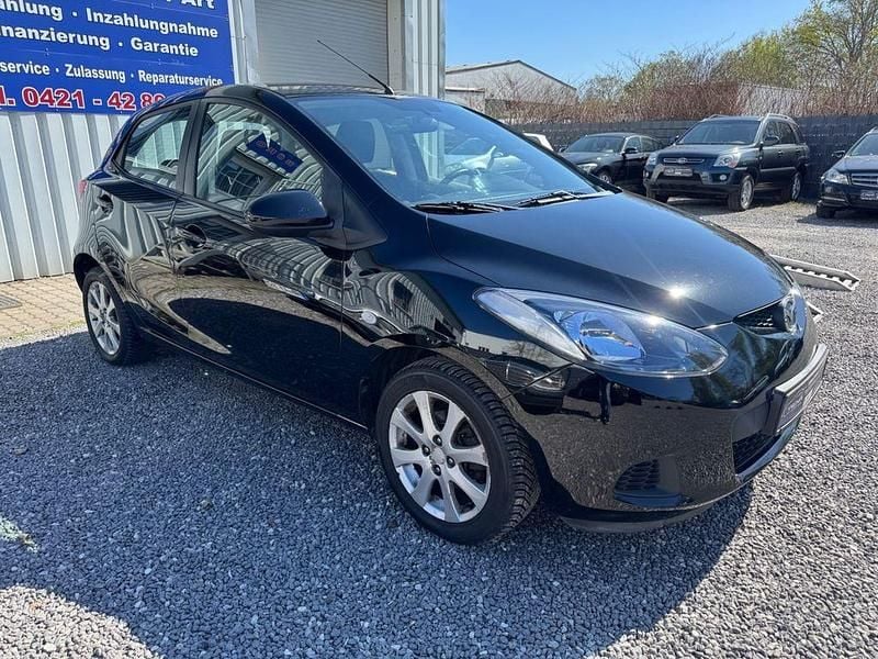 Usata Mazda 2 Independence 75 CV (55 kW) 2008 Nero Utilitaria