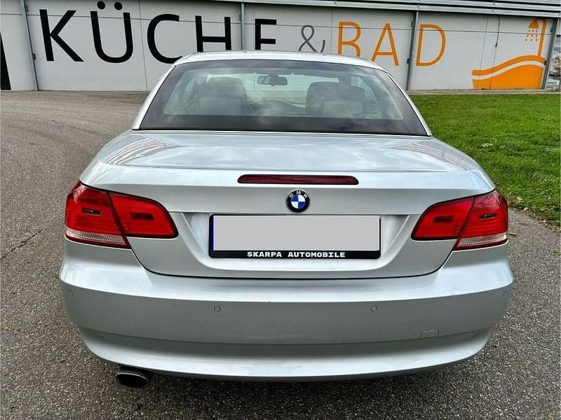 Gebraucht BMW 320 Cabriolet Performance 170 PS (125 kW) 2009 Grau Cabrio