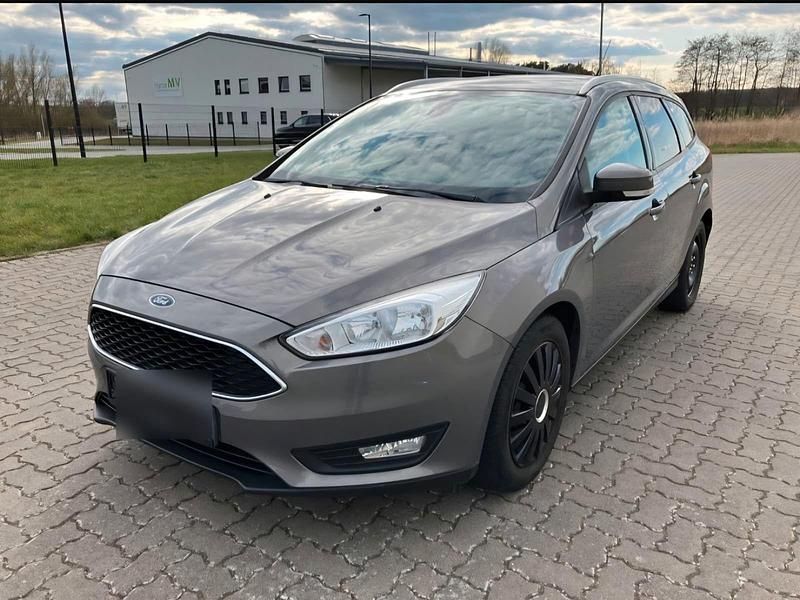 Gebraucht Ford Focus 125 PS (91 kW) 2016 Kombi