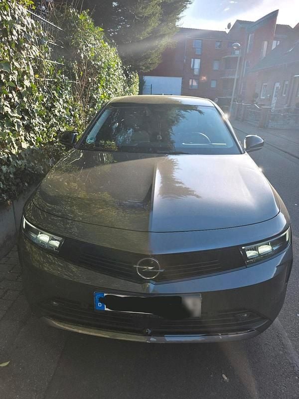 Gebraucht Opel Astra Elegance 131 PS (96 kW) 2024 Grau Kombi