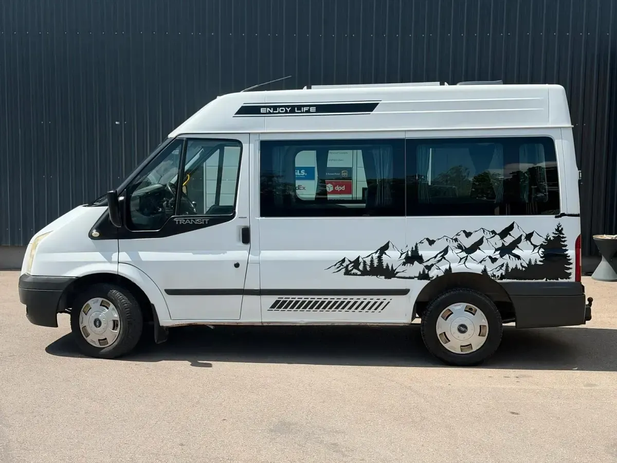 Gebraucht Ford Tourneo 125 PS (91 kW) 2012 Weiß Van / Kleinbus