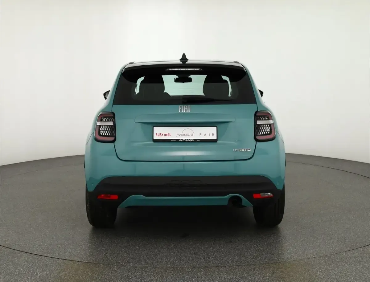 Neu Fiat 600 110 PS (80 kW) 2026 Orange SUV