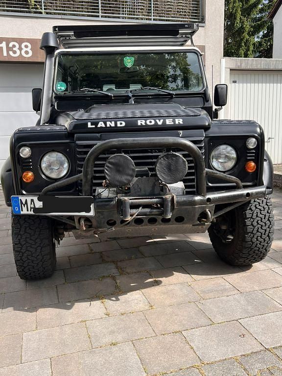Gebraucht Land Rover Defender 122 PS (89 kW) 2009 Schwarz SUV