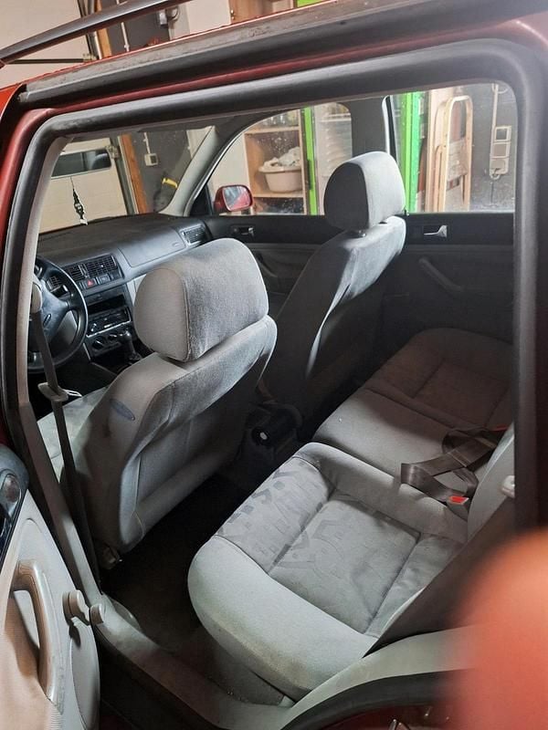 Gebraucht VW Golf IV 75 PS (55 kW) 1999 Rot Kombi