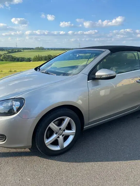 Gebraucht VW Golf Cabriolet 105 PS (77 kW) 2015 Silber Cabrio