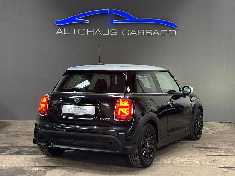 Gebraucht Mini Cooper 136 PS (100 kW) 2023 Schwarz Kleinwagen