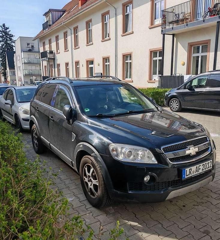 Gebraucht Chevrolet Captiva LT 184 PS (135 kW) 2011 Schwarz SUV
