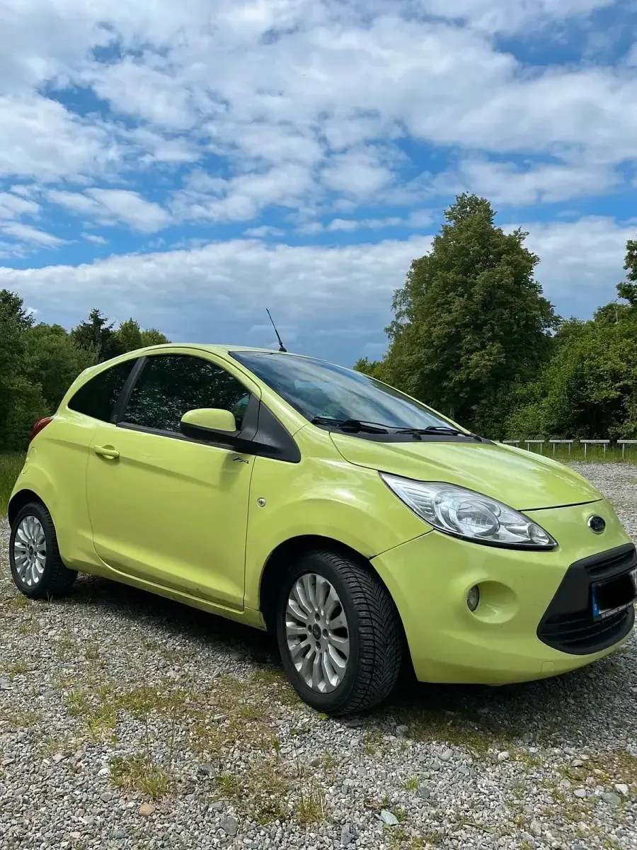 Second-hand Ford Ka 69 CP (50 kW) 2009 Galben Hatchback