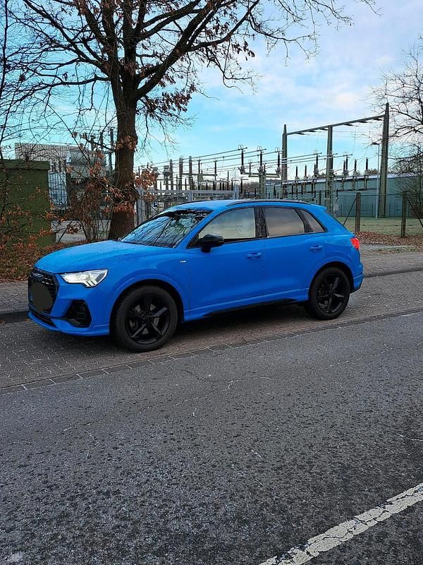 Blau Gebraucht 2019 Audi Q3 SUV | 25.399 € (Superpreis) - Bild 1/4