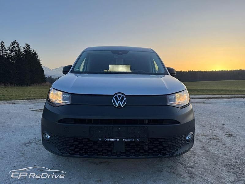 Gebraucht VW Caddy Maxi 102 PS (75 kW) 2021 Silber Van / Kleinbus