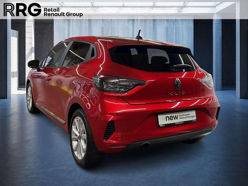 Gebraucht Renault Clio V Evolution 101 PS (74 kW) 2023 Feuerrot Kleinwagen