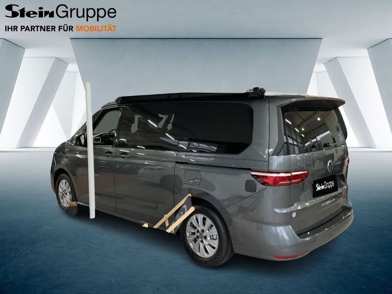 Gebraucht VW T7 Beach 150 PS (110 kW) 2024 Indiumgrau Van