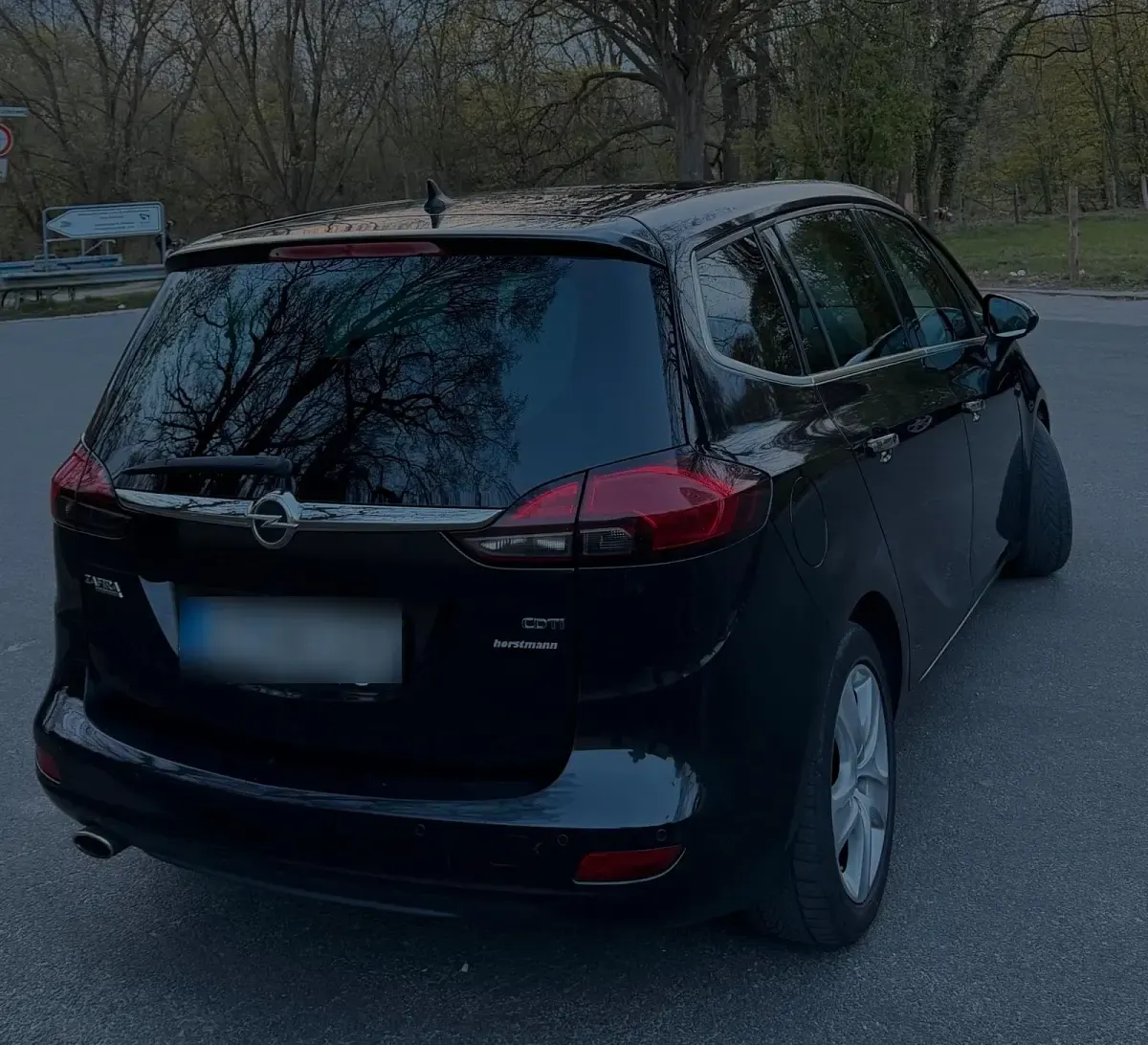 Gebraucht Opel Zafira 165 PS (121 kW) 2013 Schwarz Van / Kleinbus