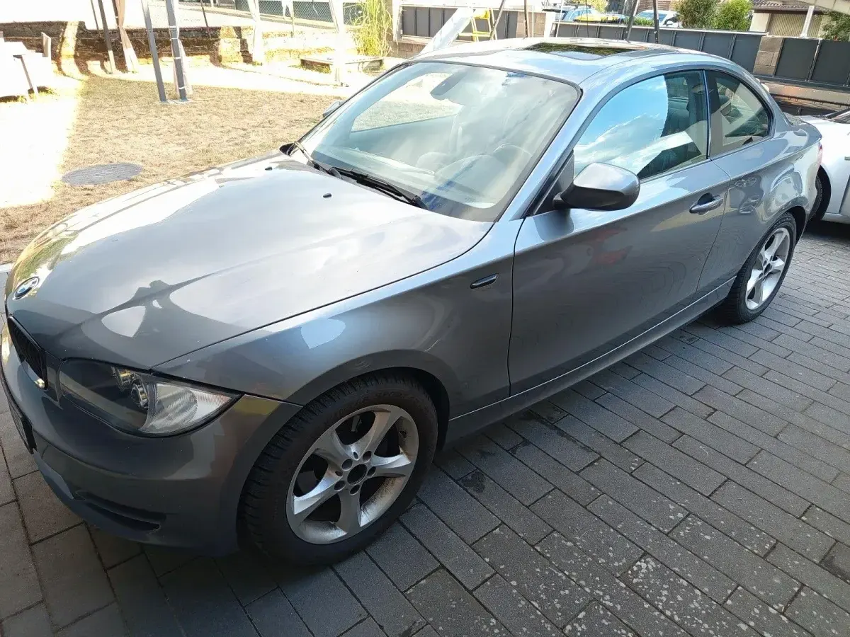 Gebraucht BMW 120 Coupé 177 PS (130 kW) 2009 Grau Coupé
