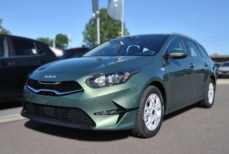 Experience green metallic Neu 2025 Kia Ceed Sportswagon Vision Kombi | 25.633 € (Guter Preis) - Bild 1/4