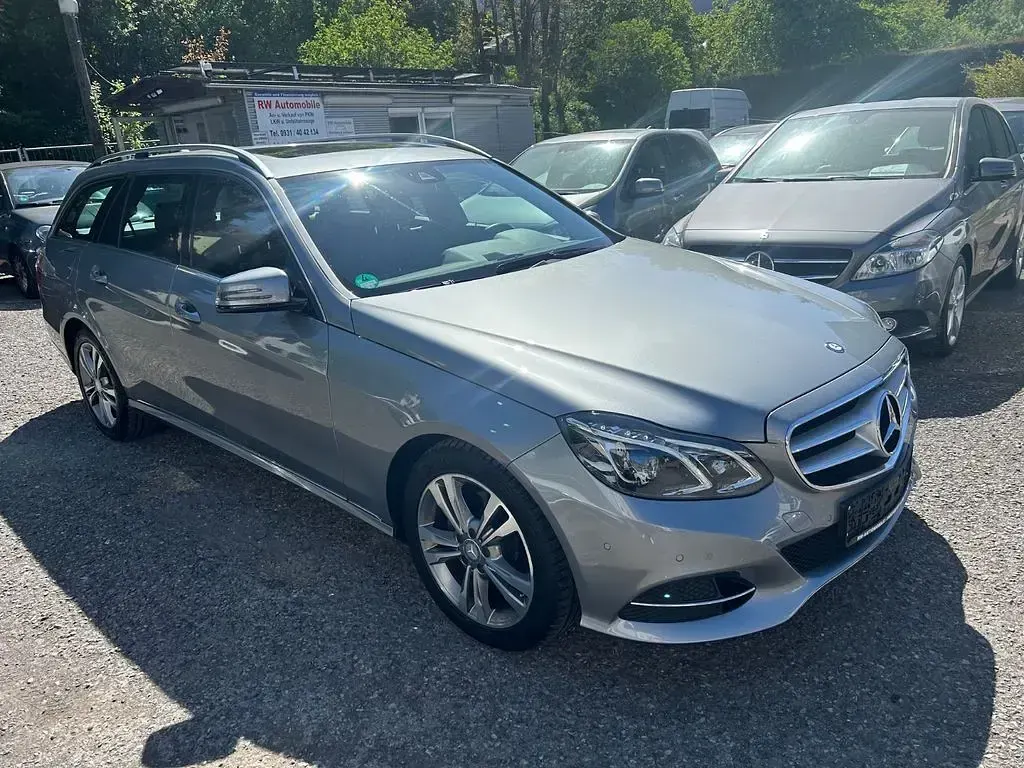 Second-hand Mercedes E220 170 CP (125 kW) 2013 Argintiu Break