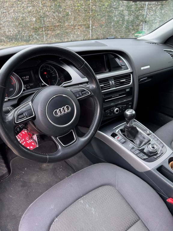 Schwarz Gebraucht 2012 Audi A5 Sportback Limousine | 9.000 € (Superpreis) - Bild 1/4