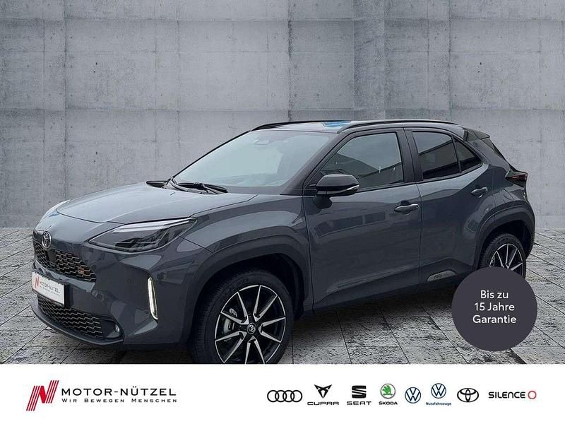 Ash (1m2)/ black (202) Neu 2025 Toyota Yaris Hybrid Sport SUV | 30.990 € (Fairer Preis) - Bild 1/1
