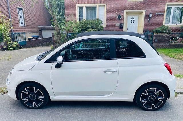 Weiß Gebraucht 2021 Fiat 500C Rockstar Cabrio | 11.950 € (Guter Preis) - Bild 1/4