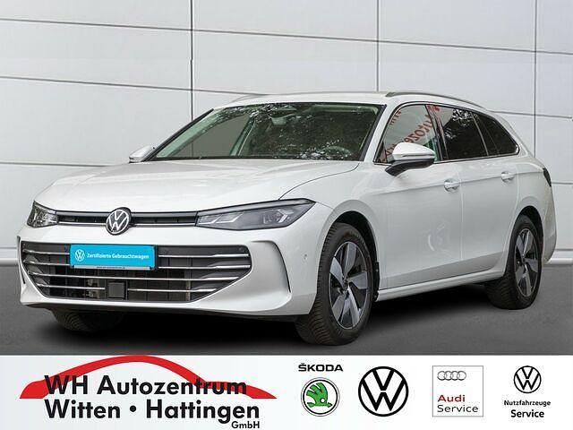 Gebraucht VW Passat Business 150 PS (110 kW) 2024 Oryxweiß perlmutteffekt Kombi