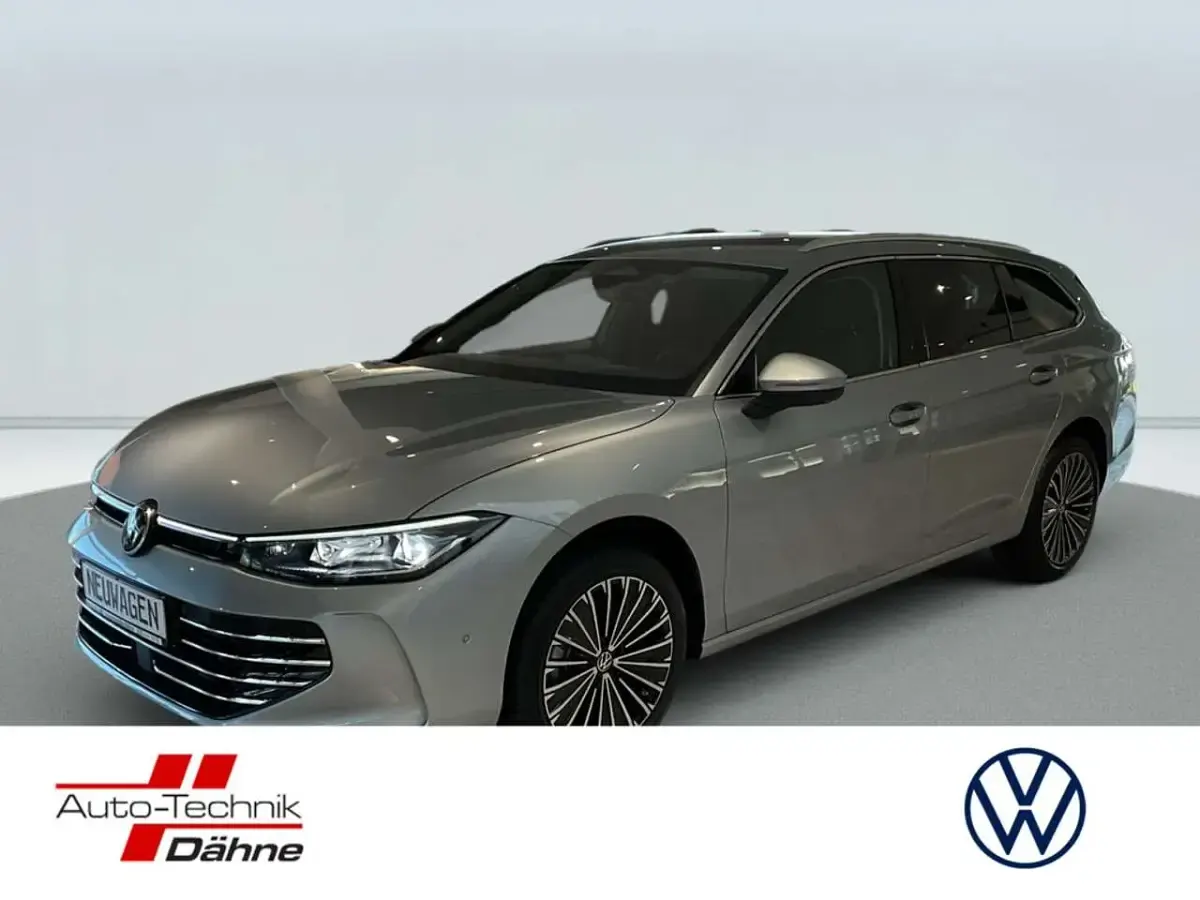 Gebraucht VW Passat Elegance 150 PS (110 kW) 2025 Limousine