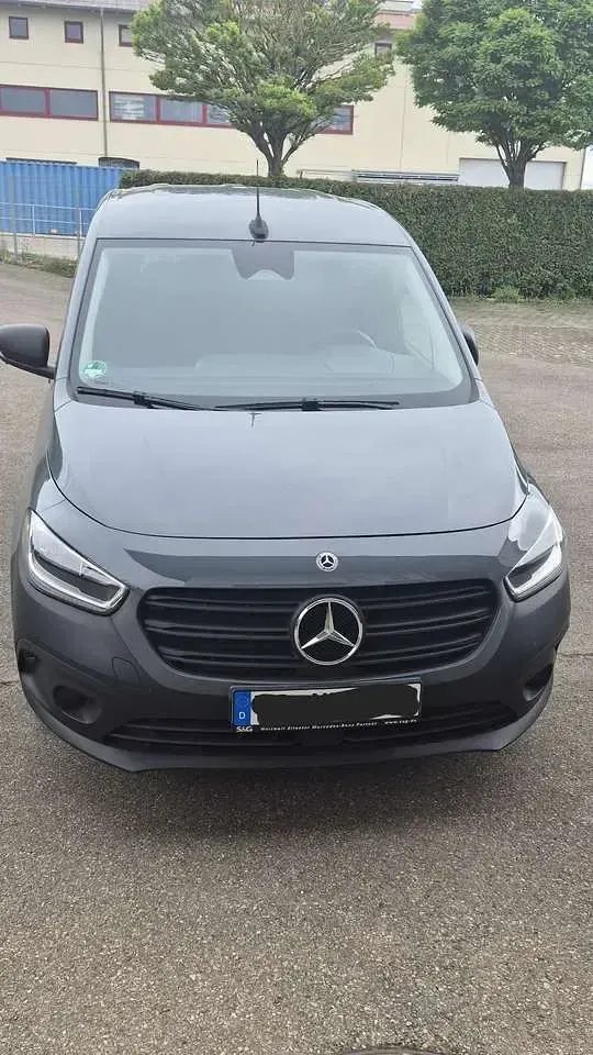 Gebraucht Mercedes Citan 113 134 PS (98 kW) 2022 Grau Van / Kleinbus