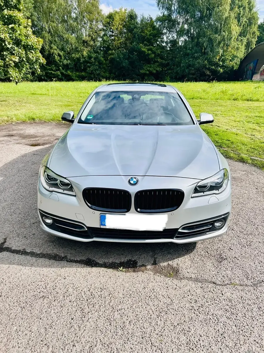 Käytetty BMW 535 313 HP (230 kW) 2016 Hopea Sedan