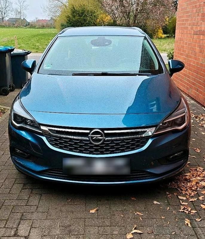 Usata Opel Astra 105 CV (77 kW) 2017 Blu Station wagon