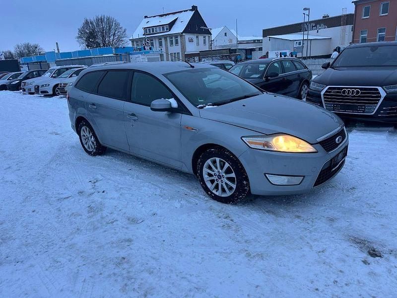 Gebraucht Ford Mondeo Trend 140 PS (102 kW) 2009 Silber Limousine