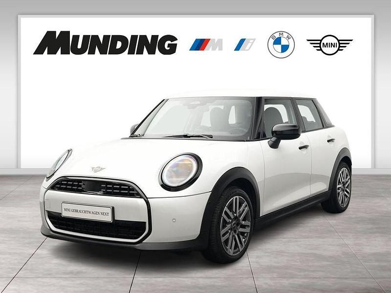 Gebraucht Mini Cooper Classic 156 PS (114 kW) 2024 Weiß Kleinwagen