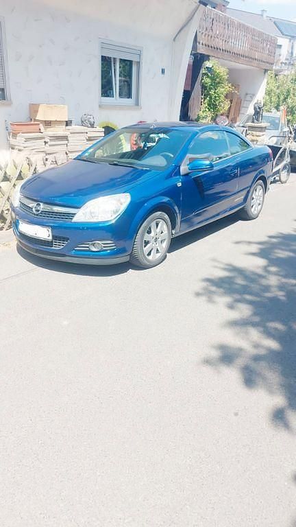 Blau Gebraucht 2007 Opel Astra Sport Limousine | 2.350 € (Fairer Preis) - Bild 1/4