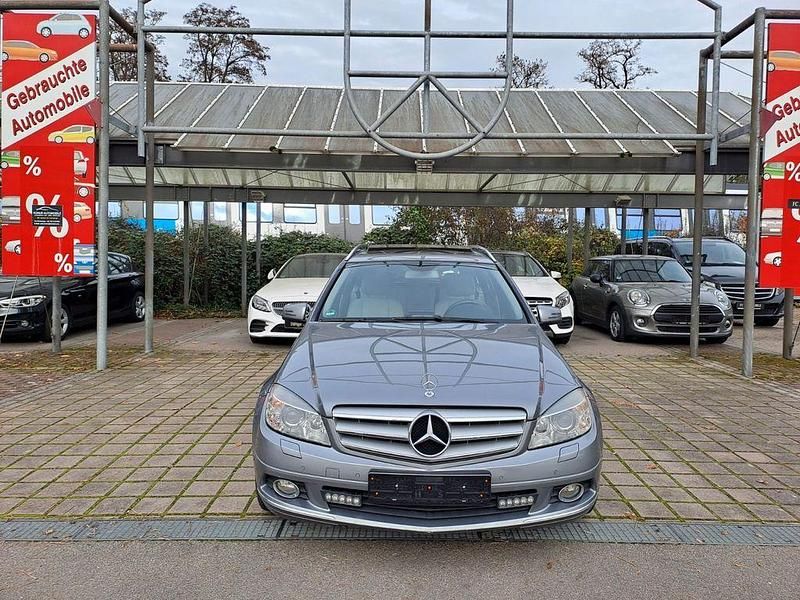 Gebraucht Mercedes C280 Elegance 231 PS (169 kW) 2009 Silber Limousine