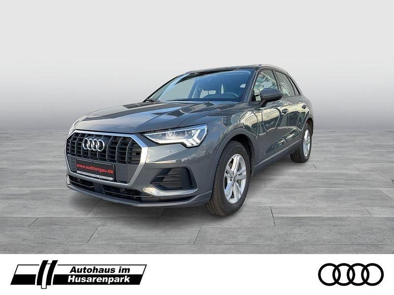 Gebraucht Audi Q3 Basis 150 PS (110 kW) 2019 Grau SUV