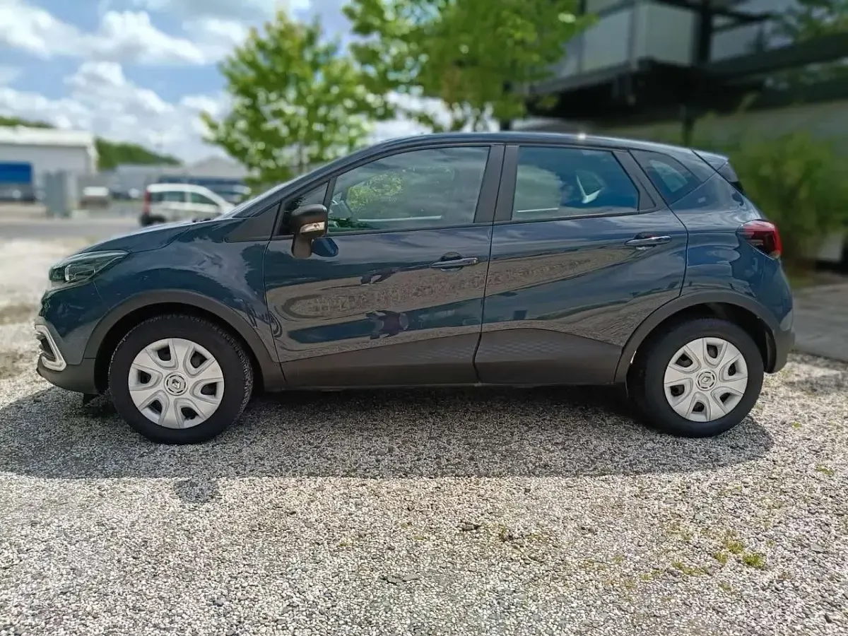 Gebraucht Renault Captur Life 90 PS (66 kW) 2019 Rauchig blau marine SUV