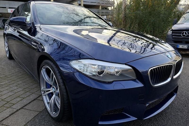 Gebraucht BMW M5 Performance 560 PS (411 kW) 2011 Blau Limousine