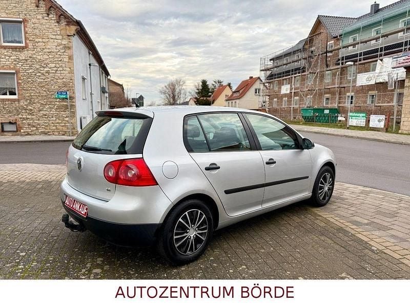 Gebraucht VW Golf VI Trendline 102 PS (75 kW) 2008 Silber Kleinwagen